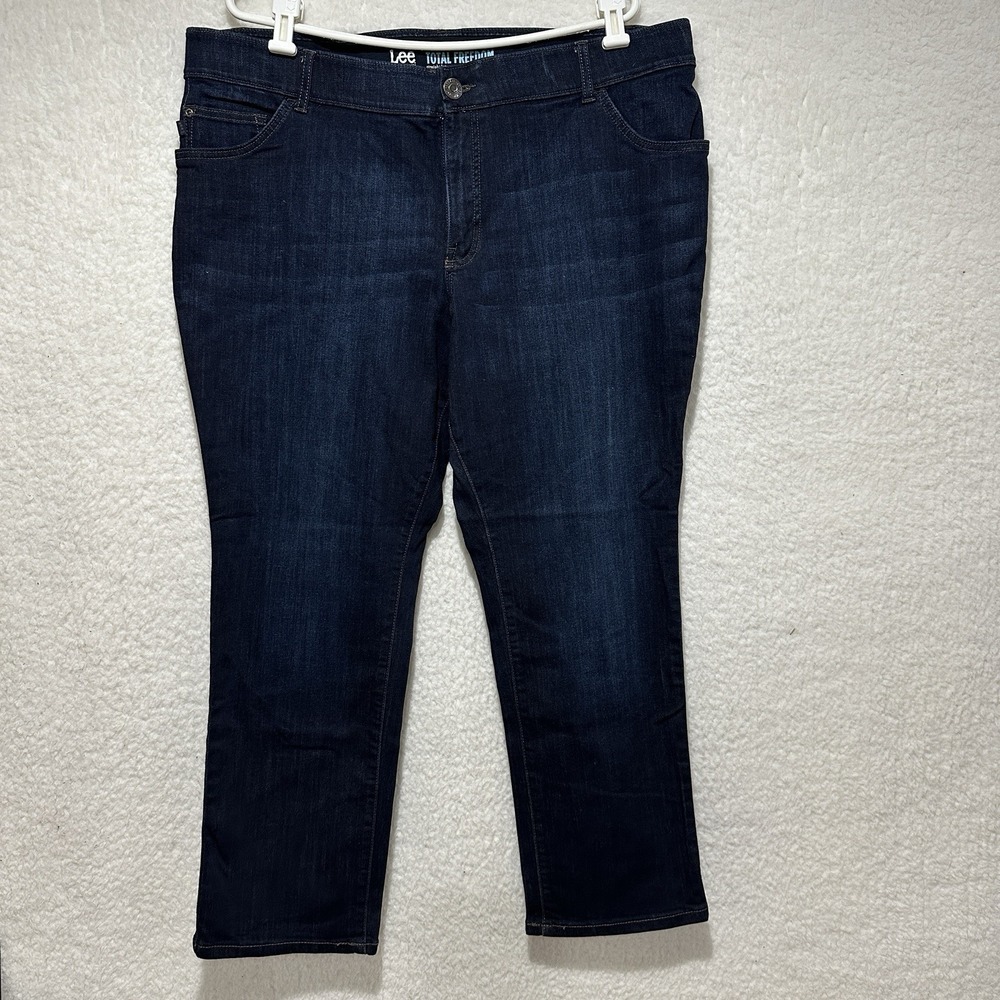 Lee Total Freedom Women's Jeans Straight Leg Mid Rise Dark Size 20W Petite‎